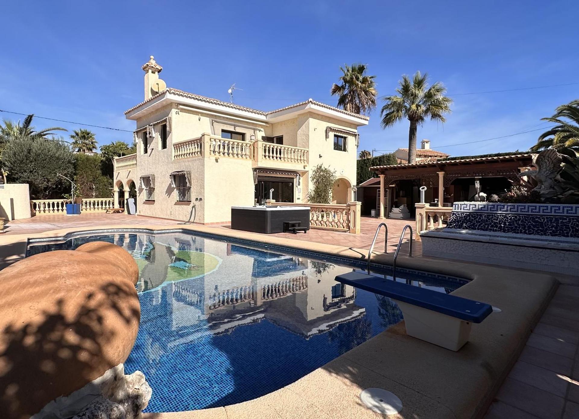 Luxury Villa - Pool, Hot Tub, Aircon, Tvs, Home Cinema, Office, Gbit Internet, Sports Equipment Calpe Exterior foto