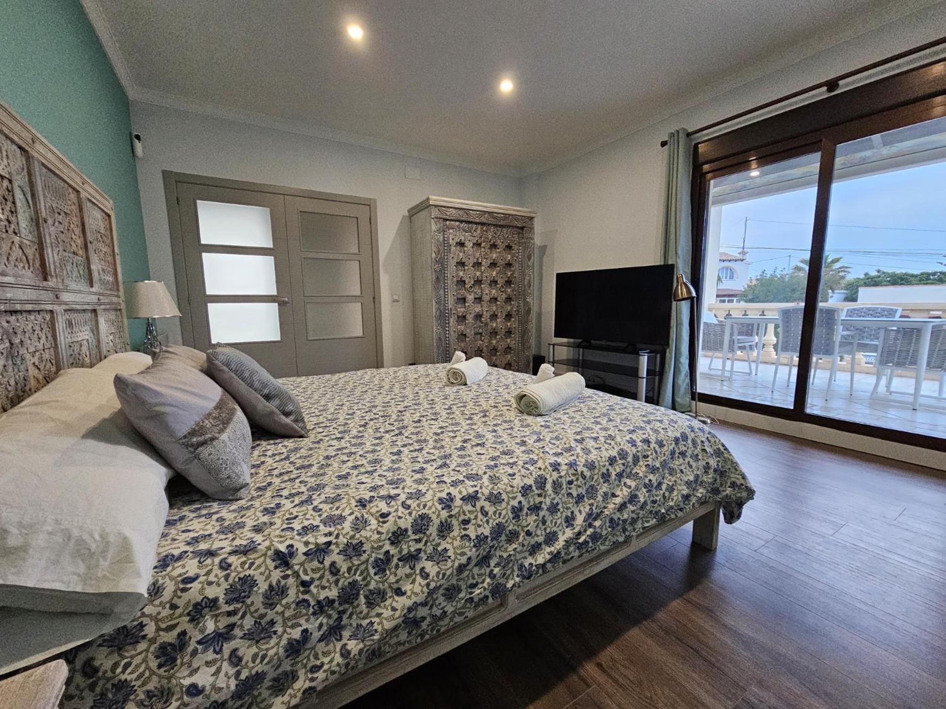 Luxury Villa - Pool, Hot Tub, Aircon, Tvs, Home Cinema, Office, Gbit Internet, Sports Equipment Calpe Exterior foto